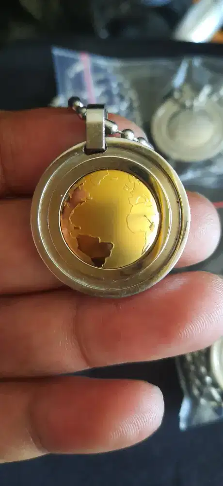 Kalung mci life scret gold coin