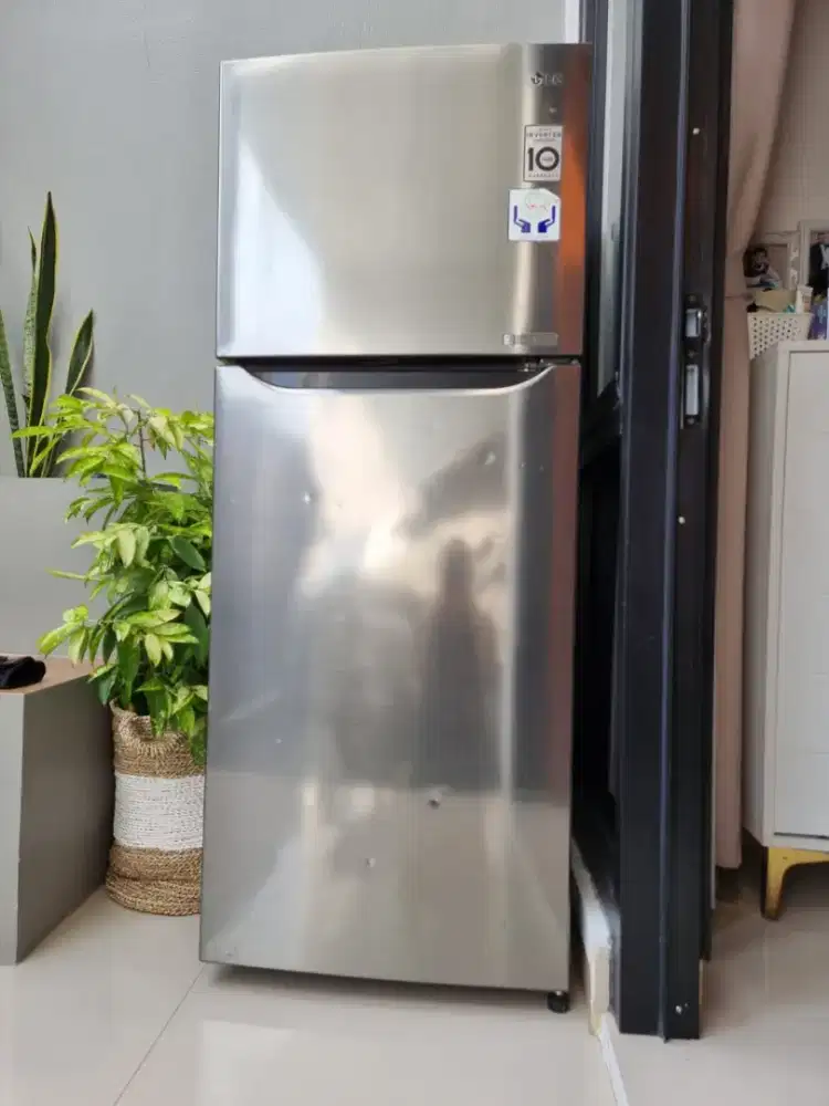 Jual kulkas 2 pintu Inverter LG GN-B202SLCL