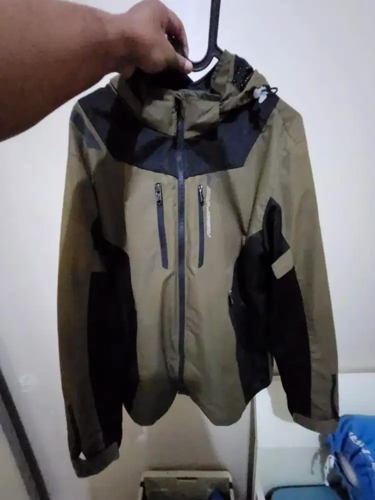 Jaket Resviro dan shockbreaker adv 160 ori
