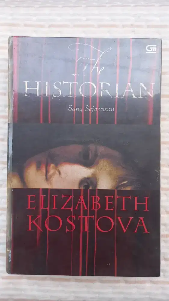 Buku Novel - The Historian / Sang Sejarawan Cetakan Pertama