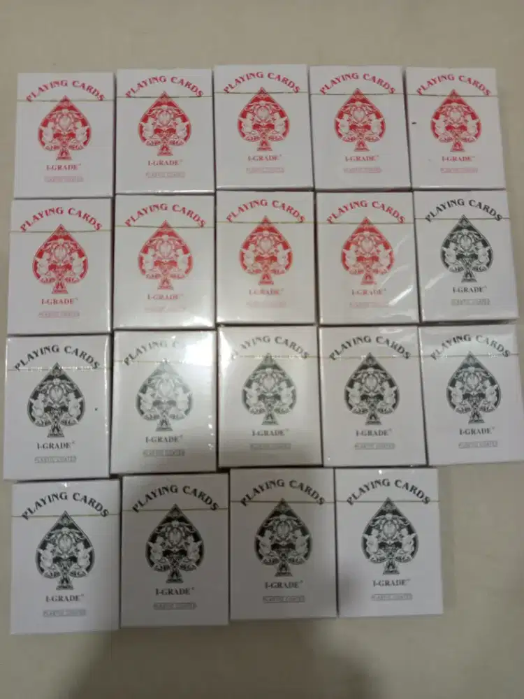 Dijual 19 pax kartu remi i grade 727 original plastic coated