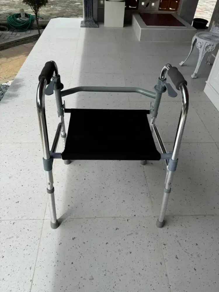 Kursi Serenity utk Belajar Berjalan