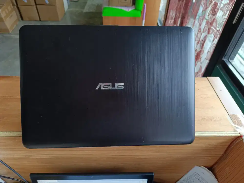 Laptop Asus X441M