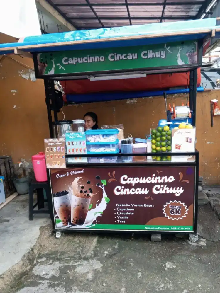 Dijual gerobak Capcin bekas pemakaian 3 bln. Komplit sama alat alatnya