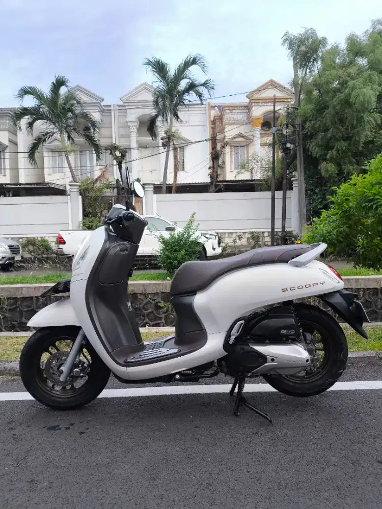 Honda Scoopy Prestige Keyless 2024 GRESS