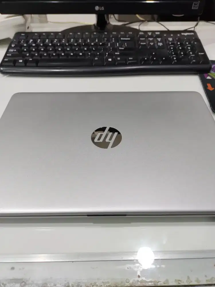 Laptop HP seri 14s-fq0562AU