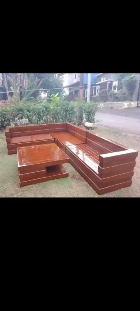 Kursi Sudut Box + Meja