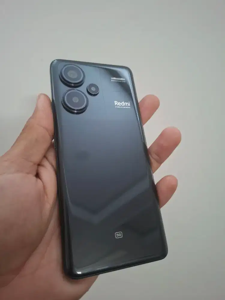Redmi note 13 pro + ram12/512 hp only kaya baru mulus..lok soreang