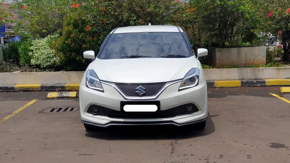 Km30rb suzuki baleno 2019 putih matic pajak panjang