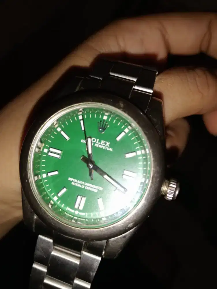 Jam rolex dijual