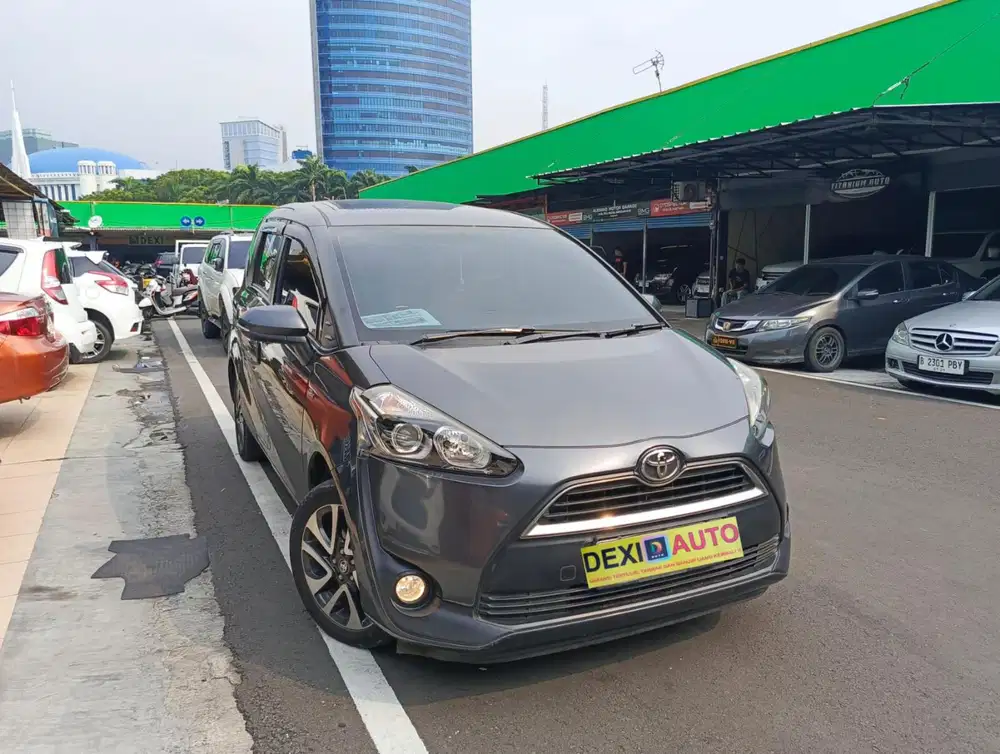 (KM40000)TOYOTA SIENTA V 2018 NIK 2017 ISTIMEWA KMRENDAH