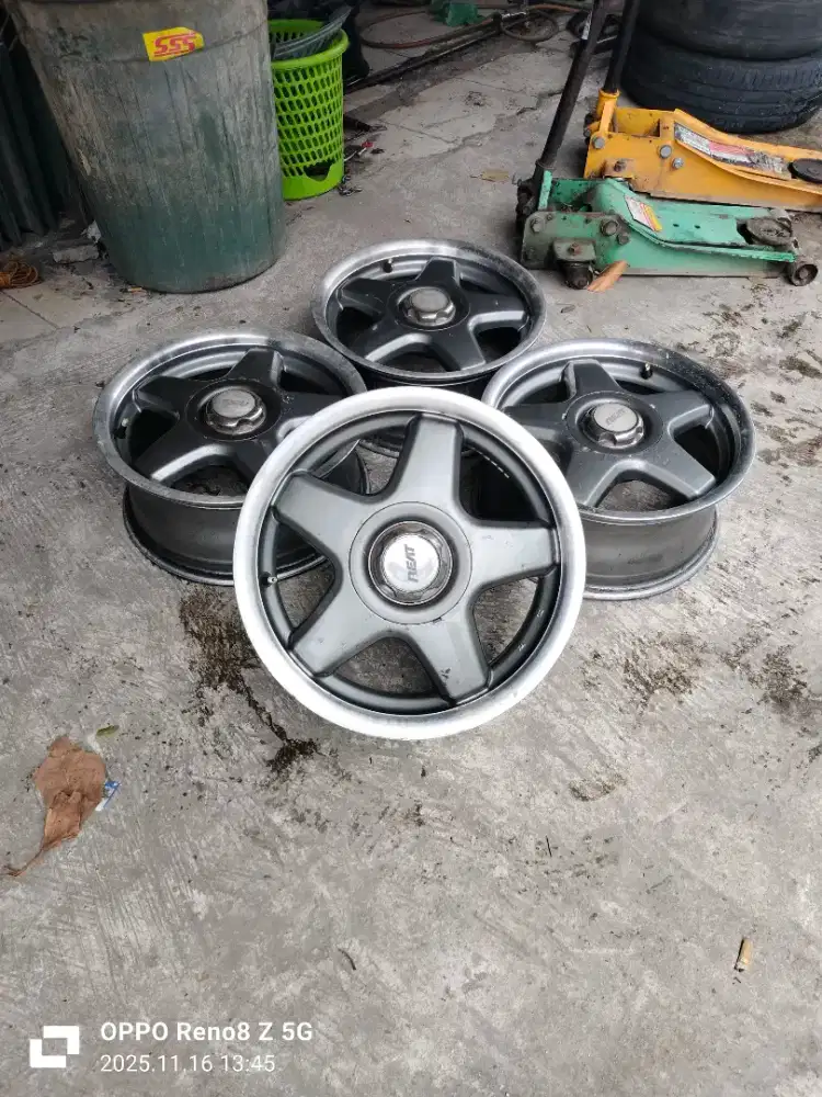 Jual vleg BEAT madien Japan  R15 pcd 5x114 kond mulus 4pcs.