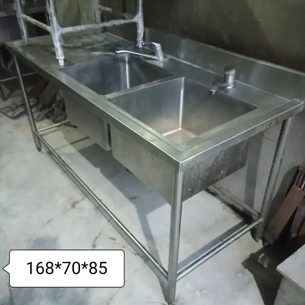 Double sink stainless