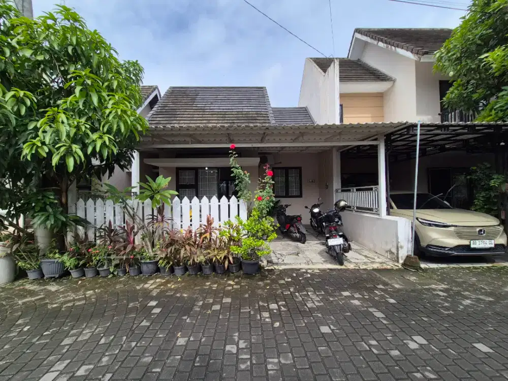 Jual Rumah di Padma Residence Dekat UMY