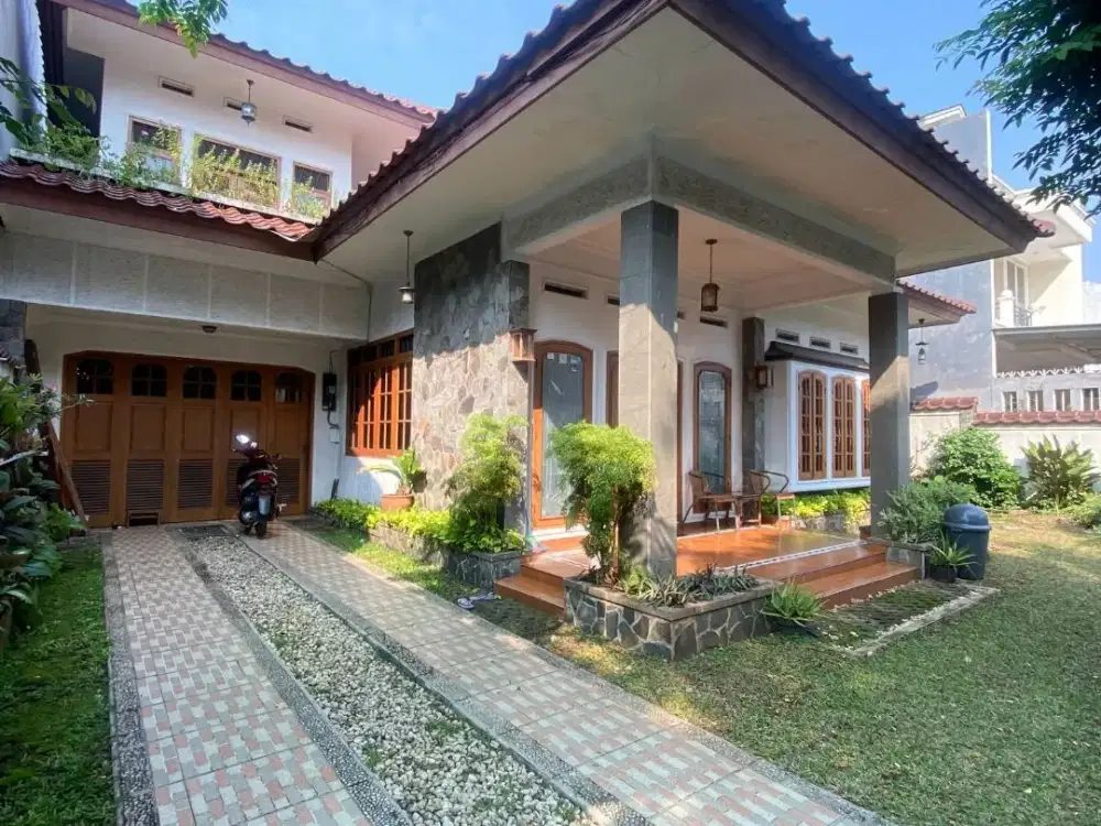 Rumah Mewah 2 Lantai di Menteng Atas – Setiabudi | Lokasi Premium Dekat Bundaran HI & LRT