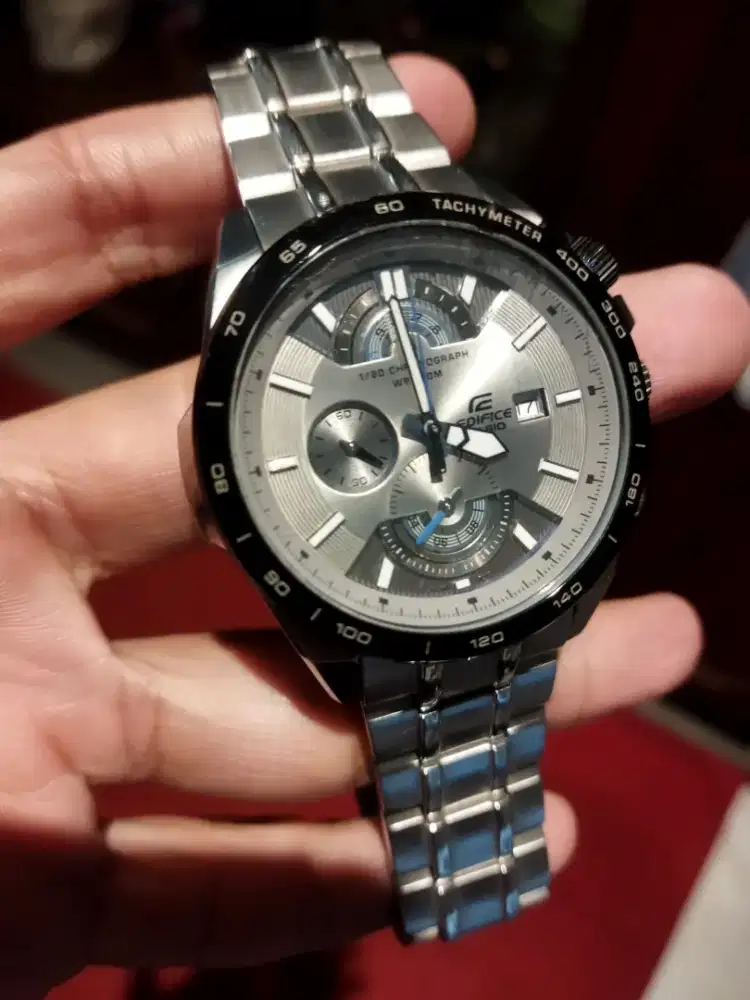 Casio edifice ( jam only)