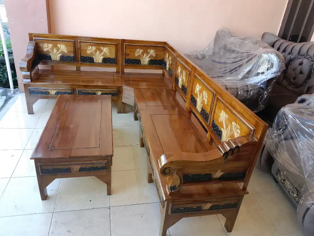 Kursi Sudut Kayu Jati/Kursi Pojok Kayu Jati