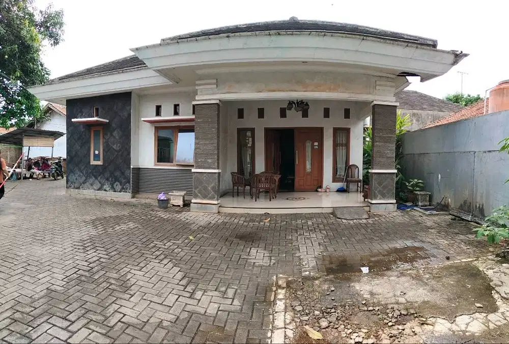 Disewakan rumah mewah full furnish cocok untuk rumah dinas