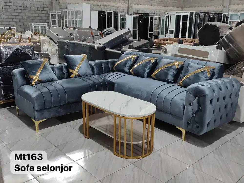 Sofa L / Sofa Sudut Kancing + Meja
