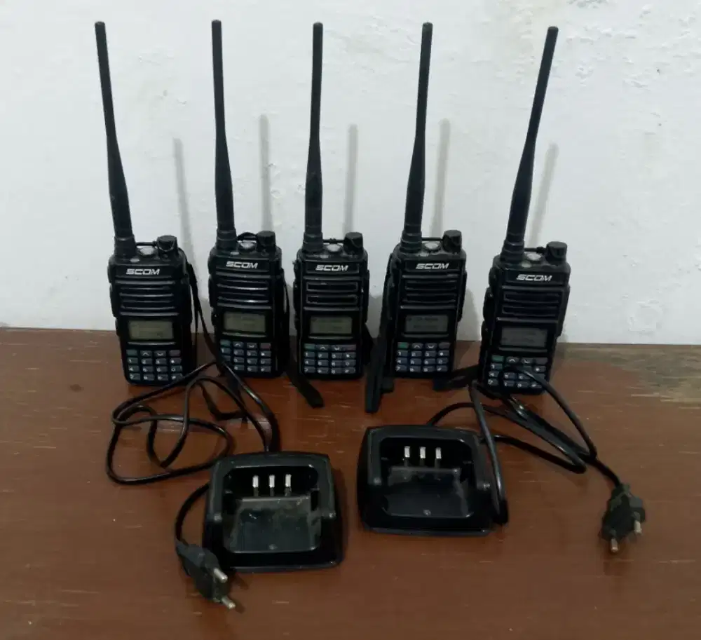 Jual HT SCOM masih baru lengkap