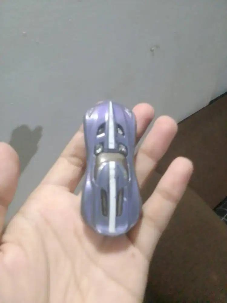 Hotwheels Velocity. Diecast/Mainan Mobil. COD Stasiun JABODETABEK