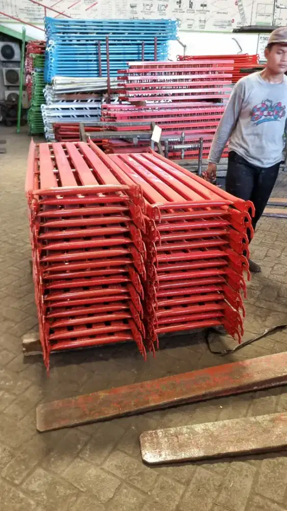 Catwalk Scaffolding merk TM