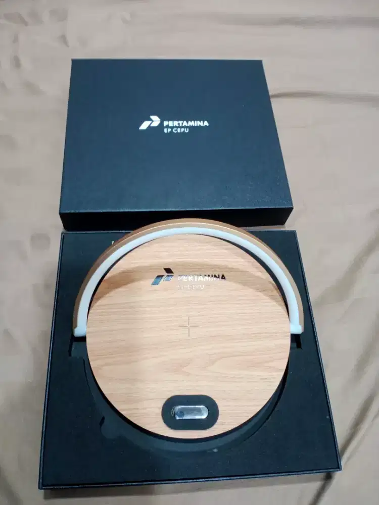 Charger HP Wireless Pertamina