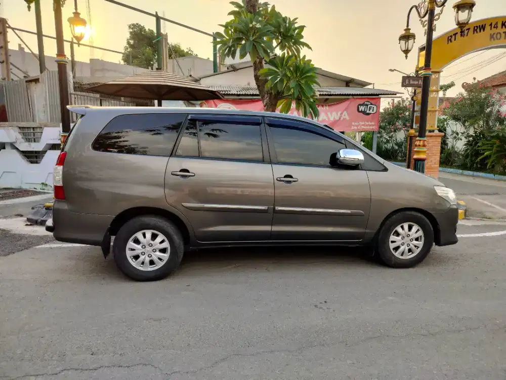 JUAL TOYOTA KIJANG INNOVA G 2.5 AT 2013