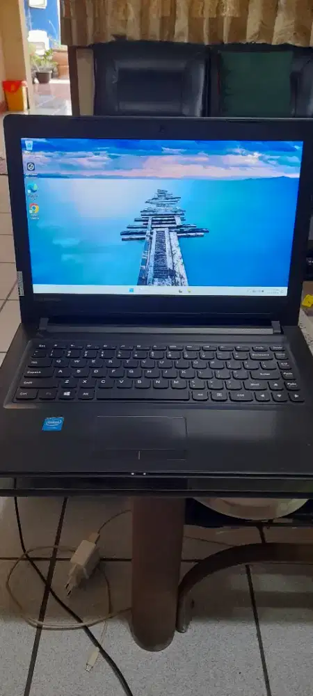 Laptop Lenovo Ideapad 300-14IBR