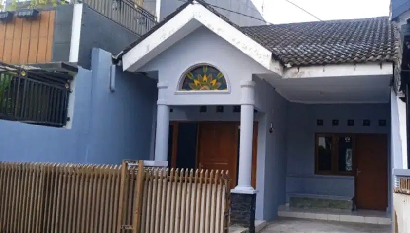 Disewakan rumah dekat toll BORR