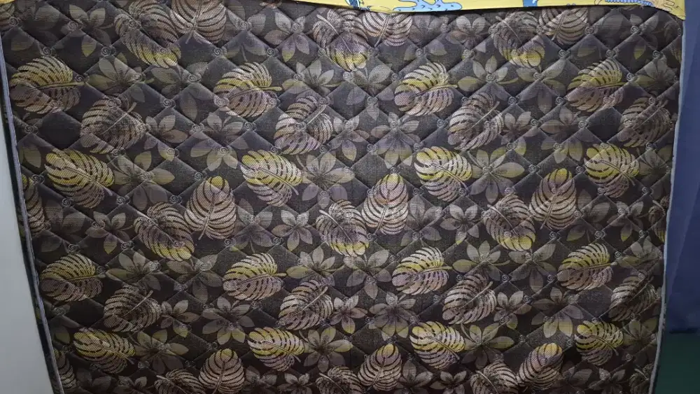 Kasur form busa mati, masih bagus