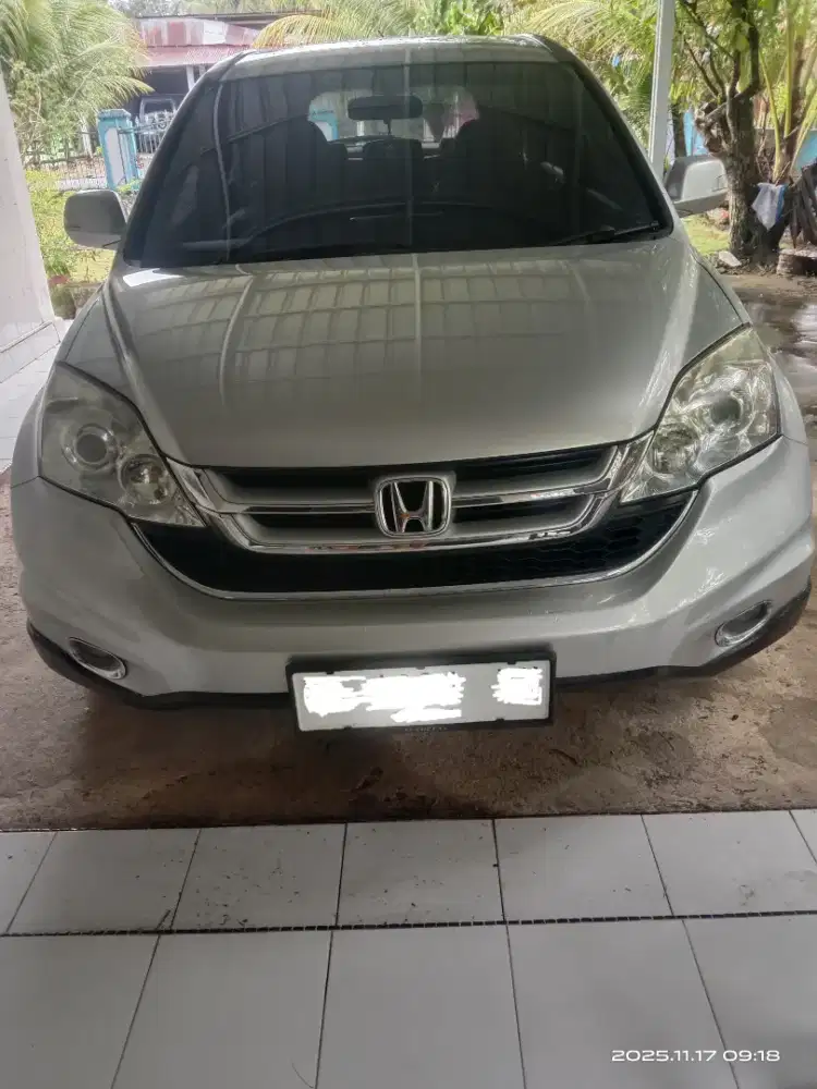 Dijual cepat Mobil Honda CRV Tahun 2010 Orisinil