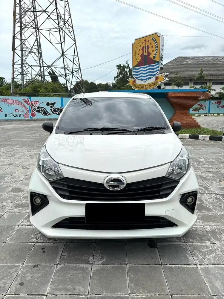 Daihatsu Sigra D MT 2021