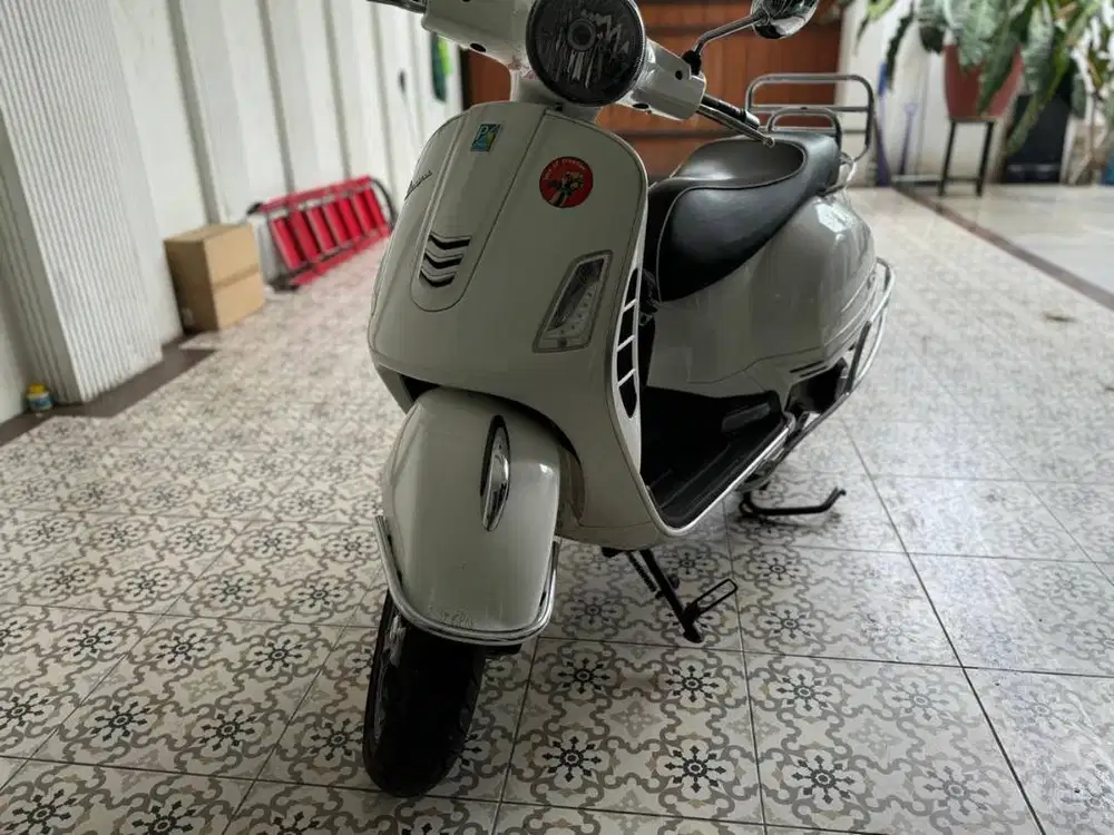 VESPA GTS 300 SUPERSPORT ABS 2018