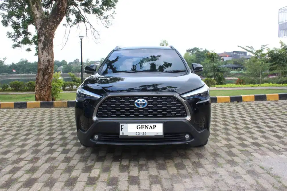 Toyota Corolla Cross Hybrid 1.8 AT