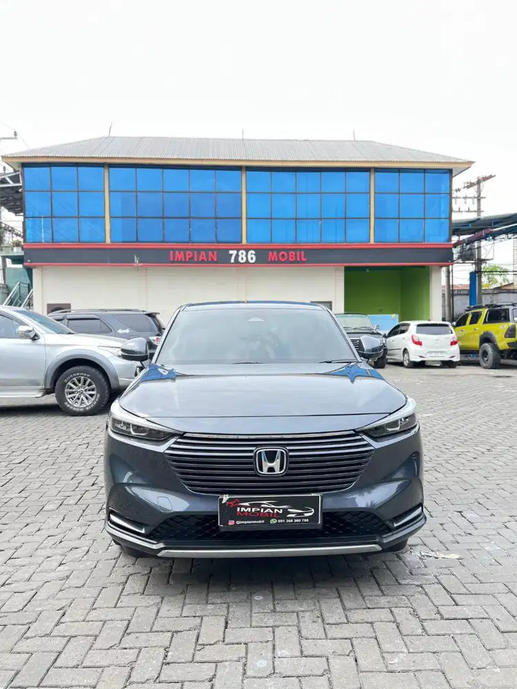 Honda HRV SE CVT A/T Abu 2022 crv xpander pajero chr raize rush nx 200