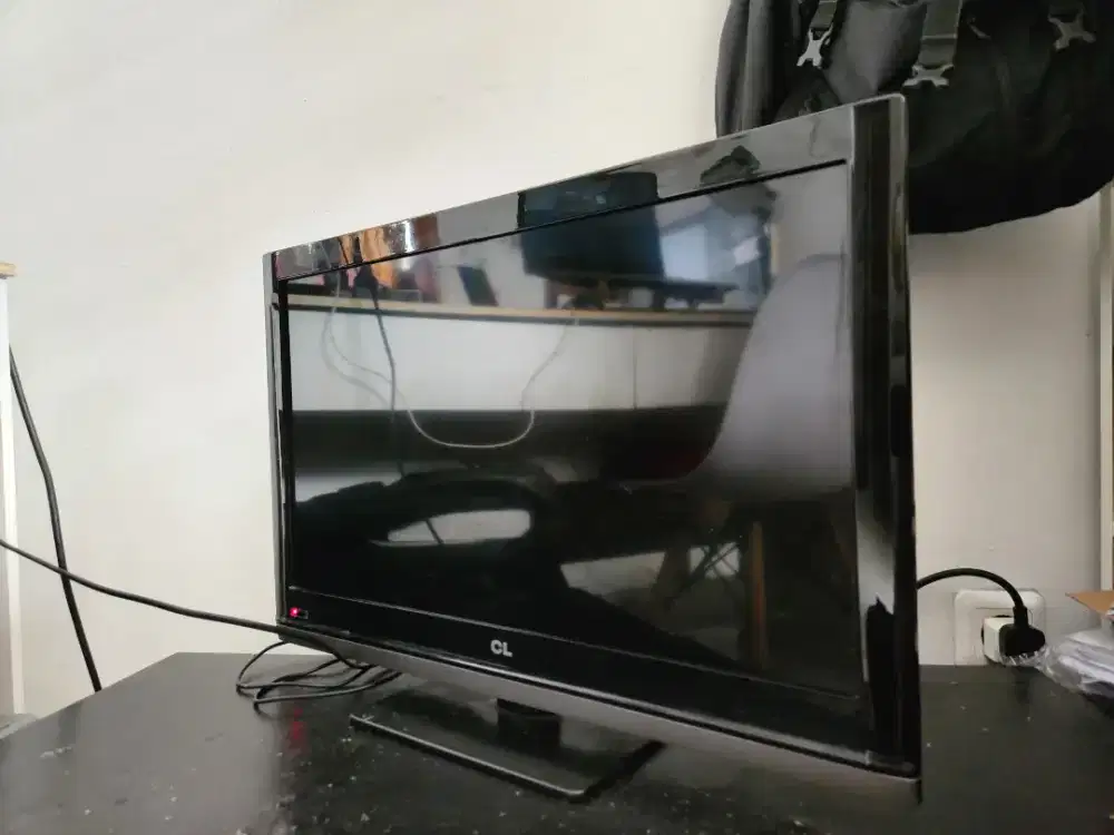 TV LED TCL 23 INCH MURAH