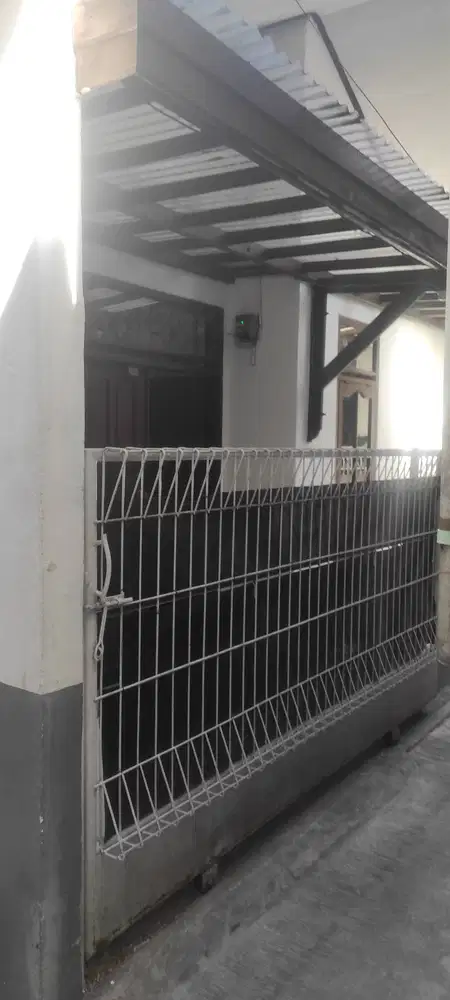 Rumah Dikontrakan, lokasi Strategis,Samping pintu toll pasteur
