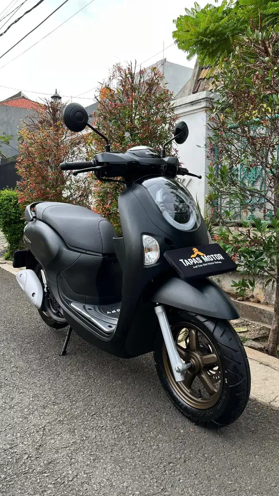 Honda New Scoopy Prestige Keyless Tahun 2025 Km 3 rb