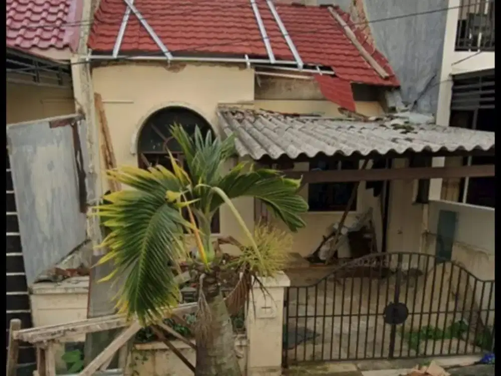 Rumah  Tua Vila Dago Pamulang Luas 108m