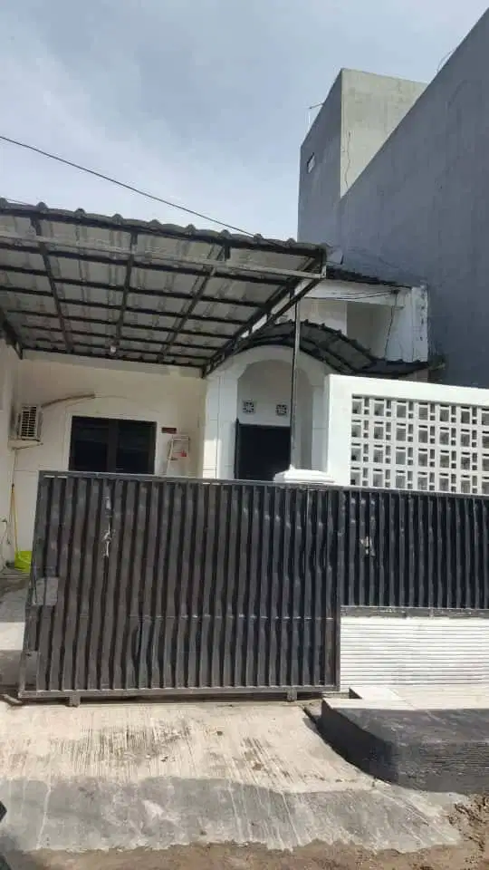 Disewakan 1 Unit Rumah di Perumahan Bukit Cimanggu (Cluster Chryssant)