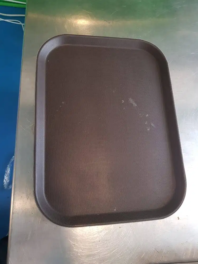 TRAY NAMPAN SECOND 40 X 30 CM
