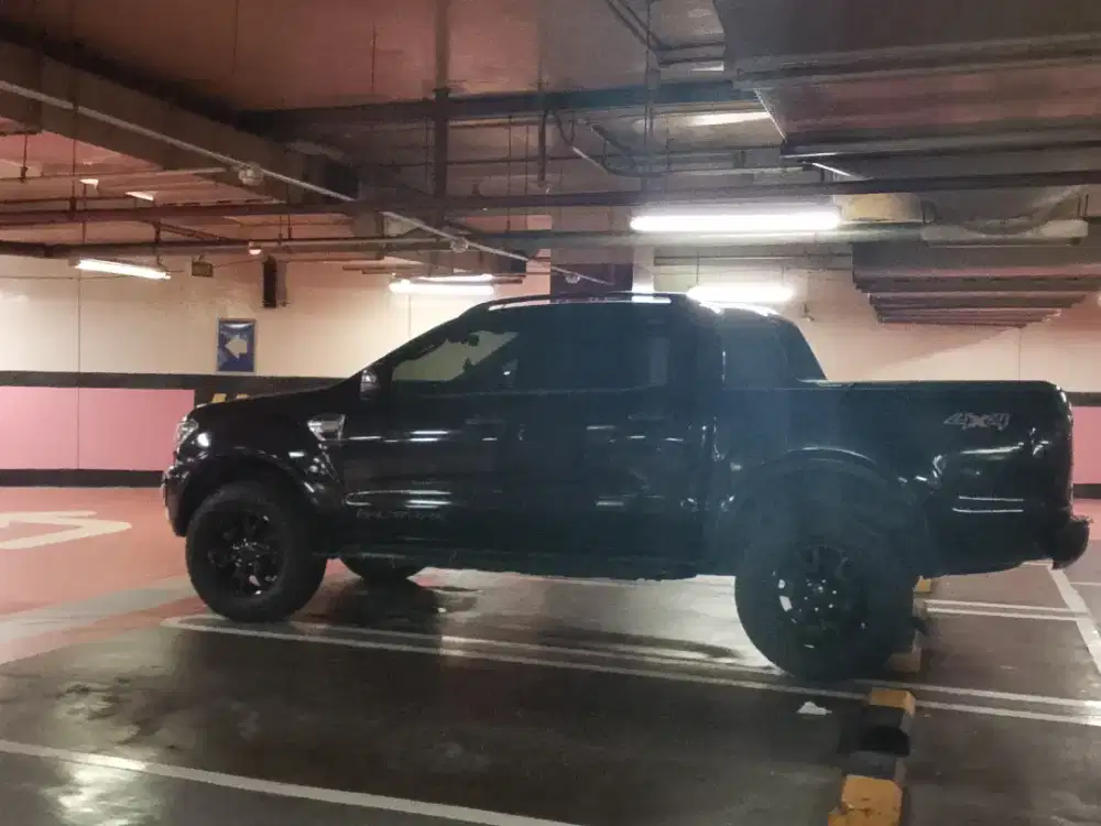 sedang mencari kerja sebagai driver keluarga