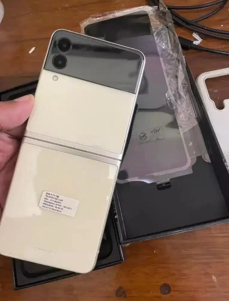 Samsung galaxy Z Flip 3 - 5G (256GB)