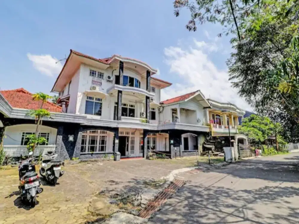 Dijual hotel aktiv dengan harga murah. di jl soekarno hatta bandung.