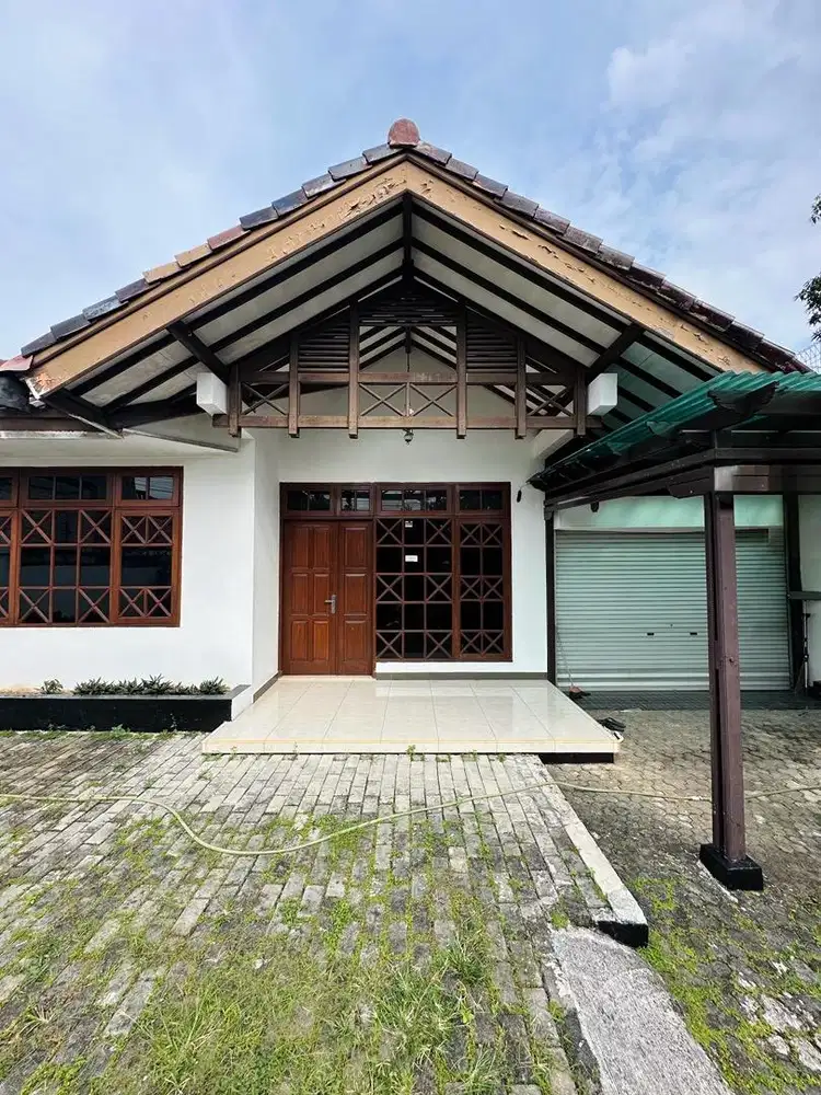 DISEWAKAN RUMAH MURAH DI JL. BENDA BISA UNTUK KANTOR