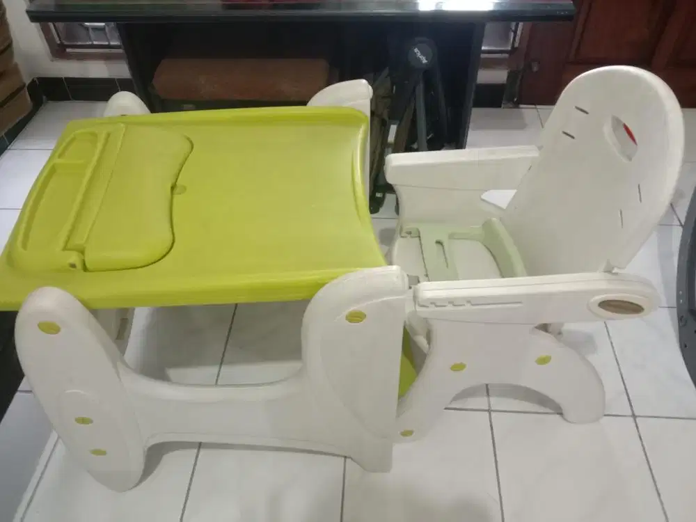 Meja makan meja belajar pliko