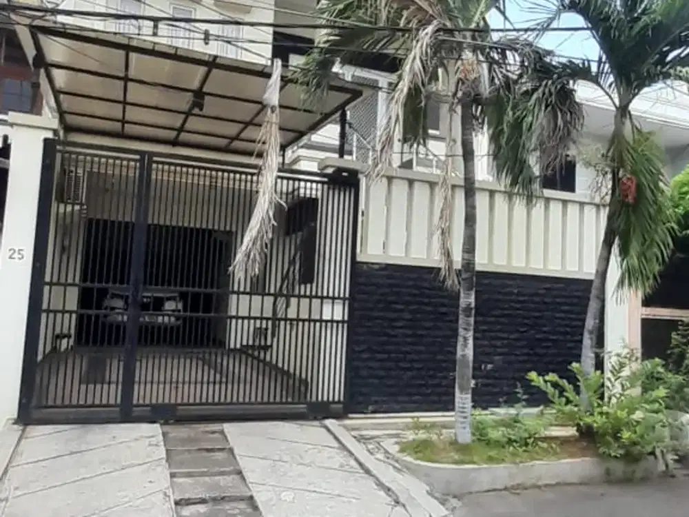 Rumah Muara Karang Mewah Dijual Cepat