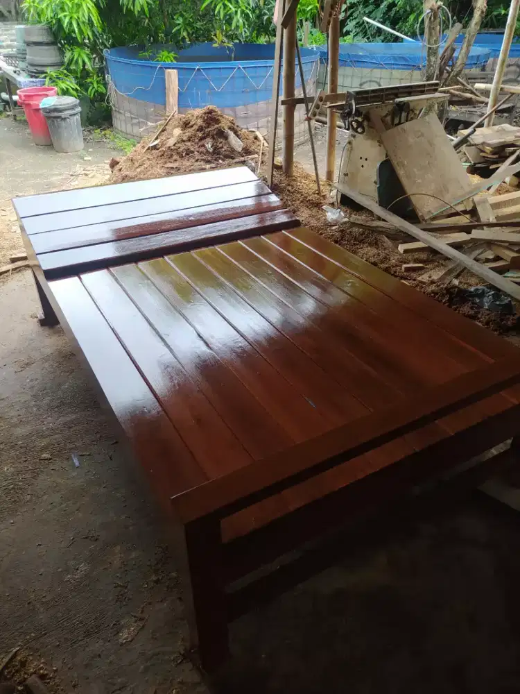 Dipan bale bali kayu jati