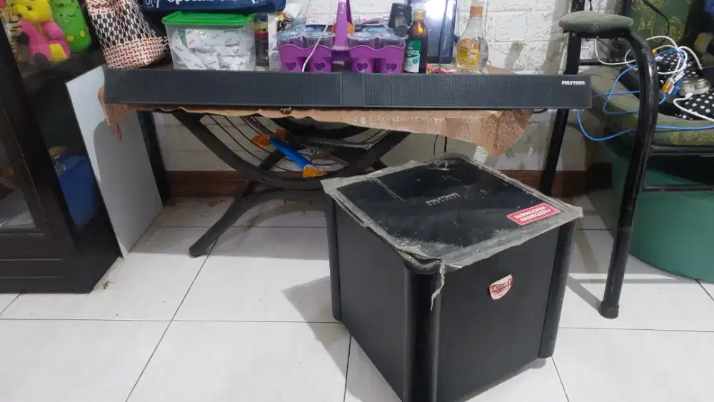 Polytron 40 inci Android TV